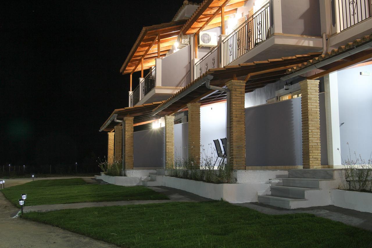 Seablue Houses Tragaki Exterior foto